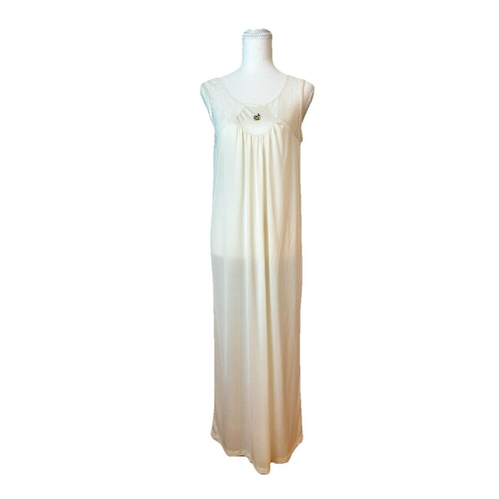 Vintage JC Penney Ivory Nylon Full Slip Nightgown Maxi Loungewear Size M